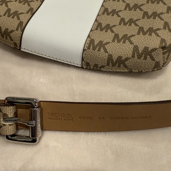 Michael Kors MK Logo White and Tan Belt Bag - Picture 5 of 7